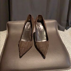 Authentic Fendi brown suede 38 heels